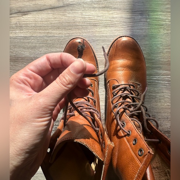 Brown frye boots women’s 9. Lightly worn good condition - Picture 6 of 8